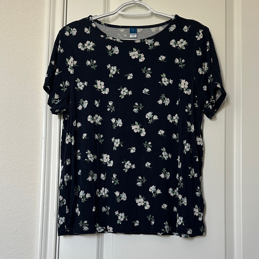 Old Navy Dark Blue Floral Short Sleeve Tee